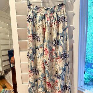 Anthropologie Lilka Lounge- XS